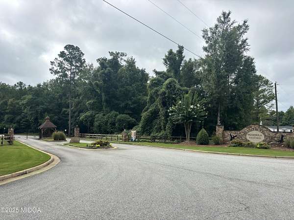 2.4 Acres of Residential Land for Sale in Macon, Georgia