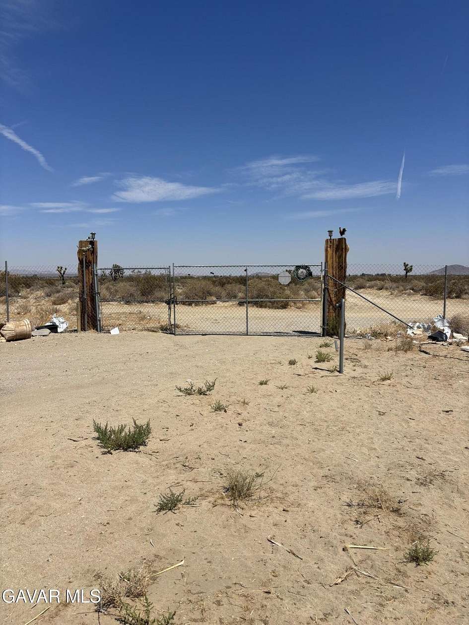 2.5 Acres of Land for Sale in Palmdale, California