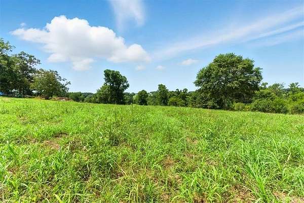 15.5 Acres of Agricultural Land for Sale in Calhoun, Georgia