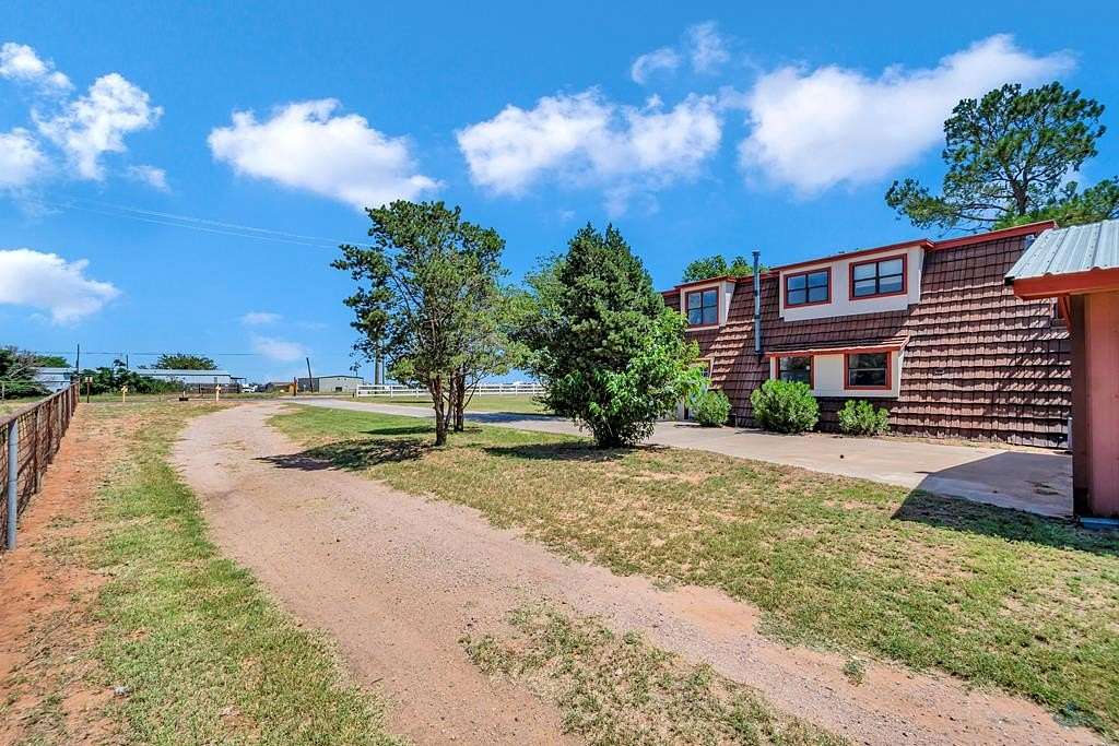 5 Acres of Residential Land with Home for Sale in Midland, Texas