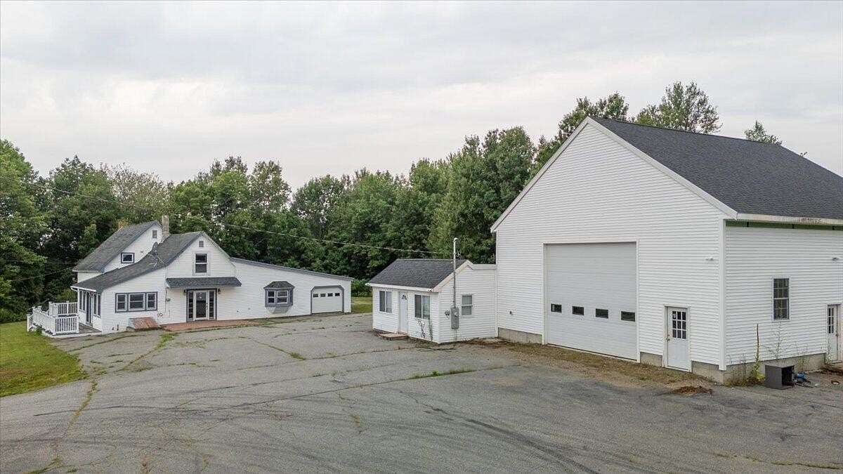 5.49 Acres of Improved Mixed-Use Land for Sale in Washington, Maine