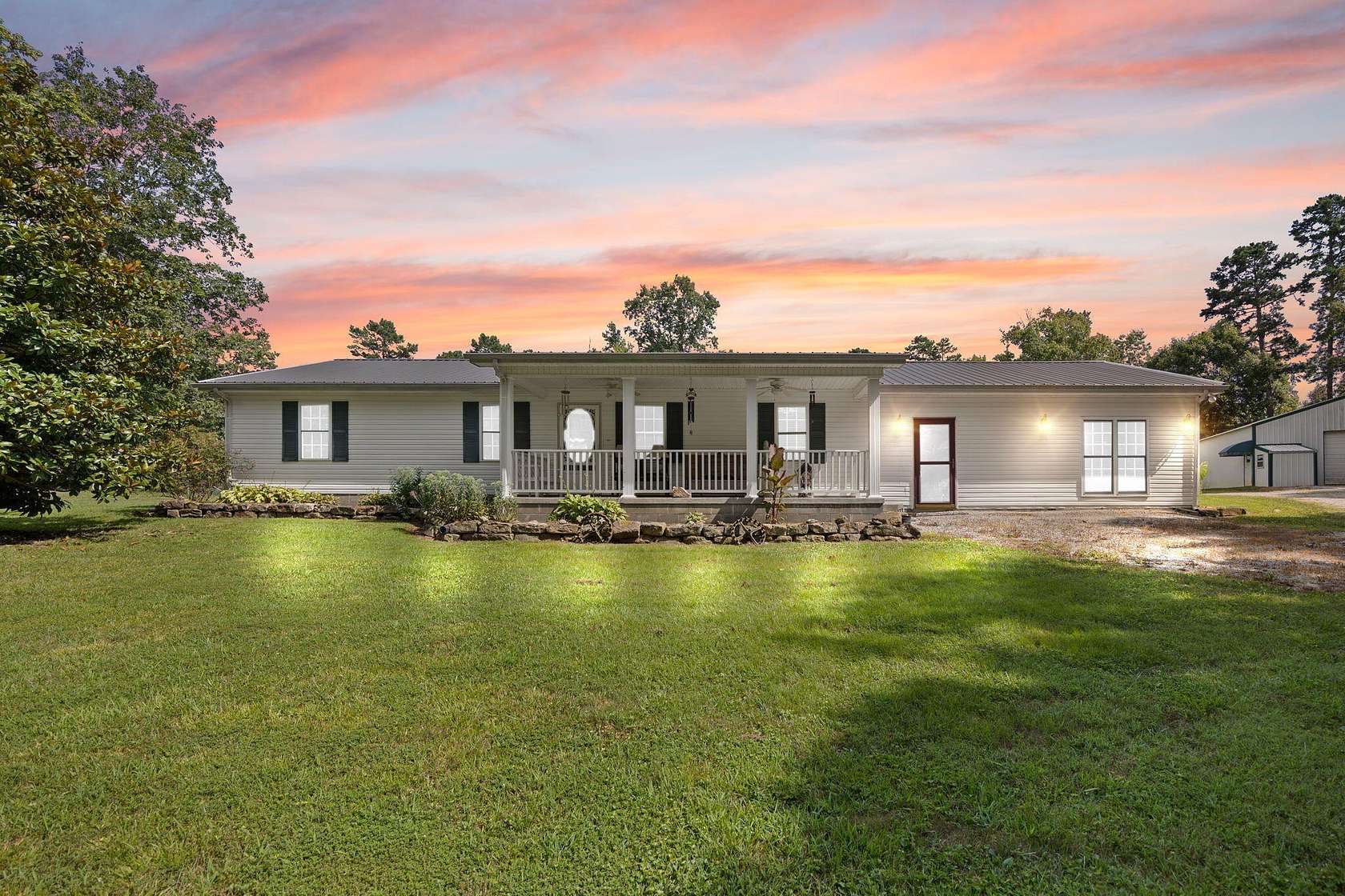 27.3 Acres of Land with Home for Sale in Somerset, Kentucky