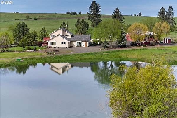 345 Acres of Agricultural Land with Home for Sale in Elgin, Oregon
