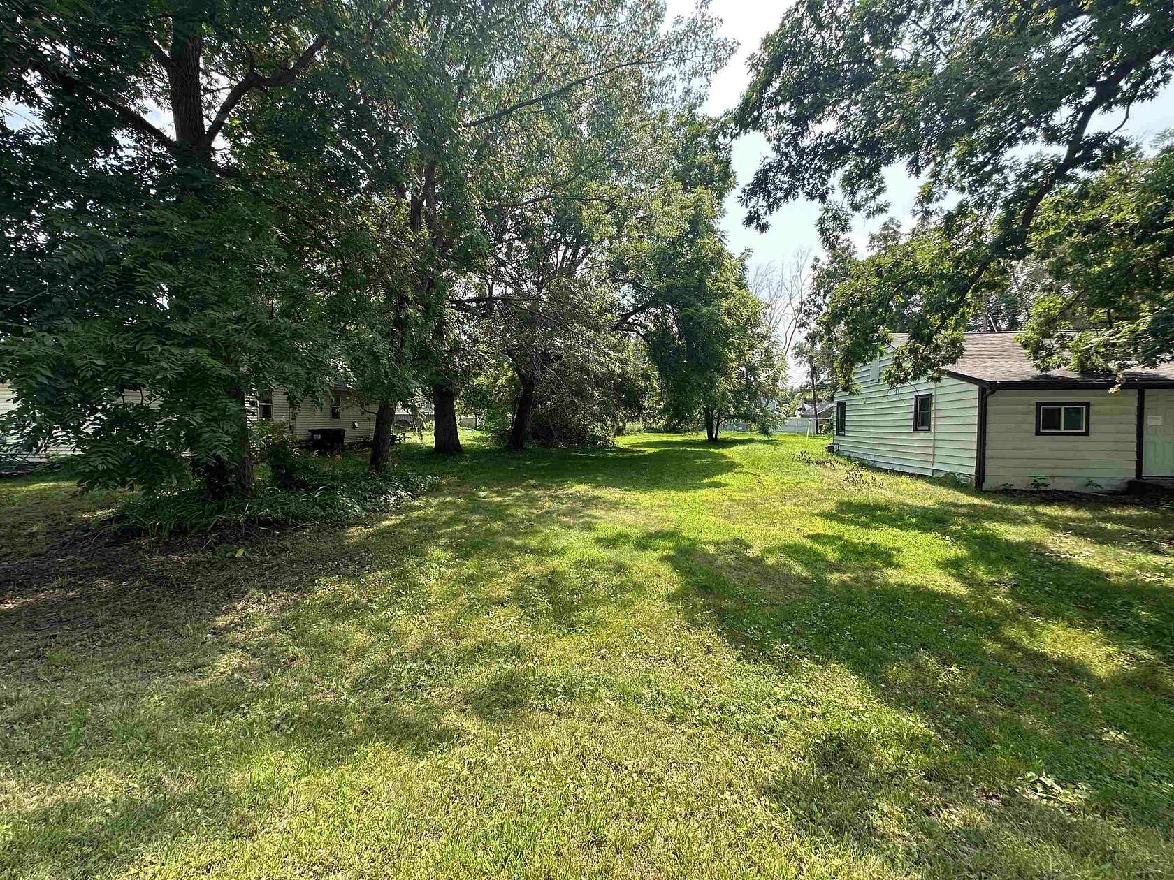 0.18 Acres of Residential Land for Sale in Beloit, Wisconsin