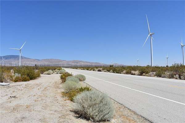 9.58 Acres of Residential Land for Sale in Rosamond, California
