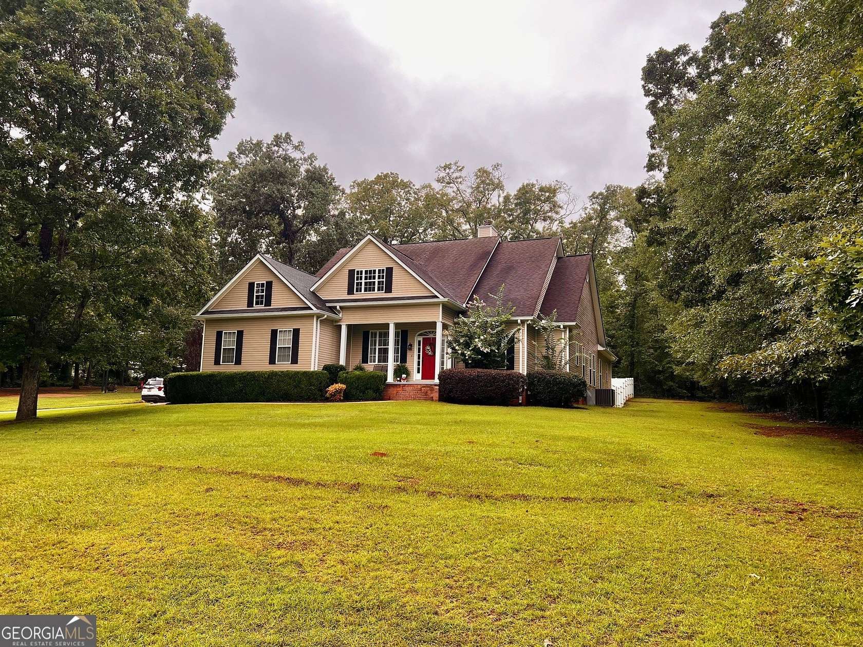 5.77 Acres of Residential Land with Home for Sale in Thomaston, Georgia