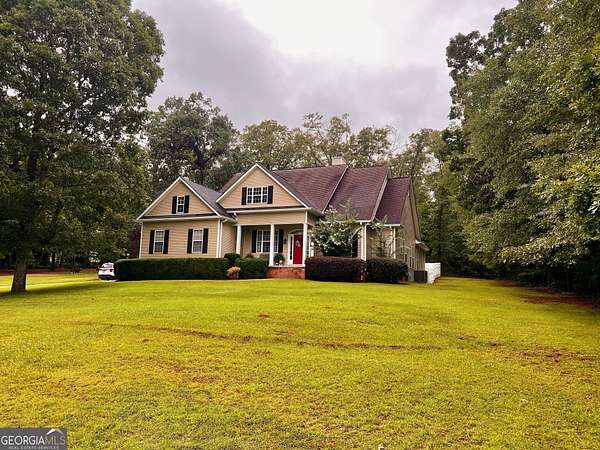 5.77 Acres of Residential Land with Home for Sale in Thomaston, Georgia