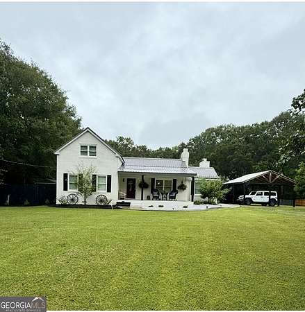 2 Acres of Residential Land with Home for Sale in Griffin, Georgia