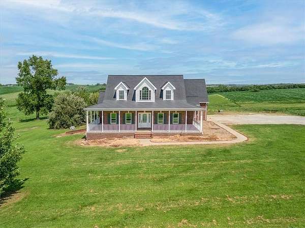 6 Acres of Residential Land with Home for Sale in Barnard, Missouri