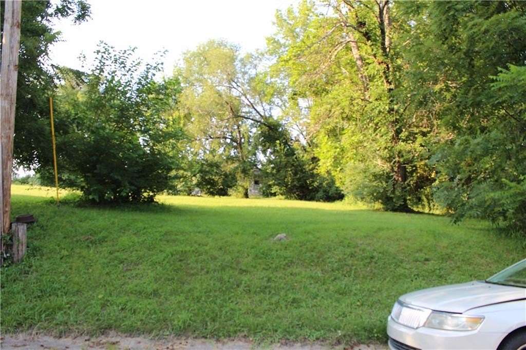 0.14 Acres of Residential Land for Sale in Bonner Springs, Kansas