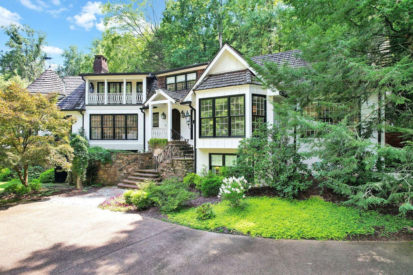 5.36 Acres of Residential Land with Home for Sale in Cleveland, Tennessee