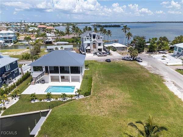0.32 Acres of Residential Land for Sale in Fort Myers Beach, Florida