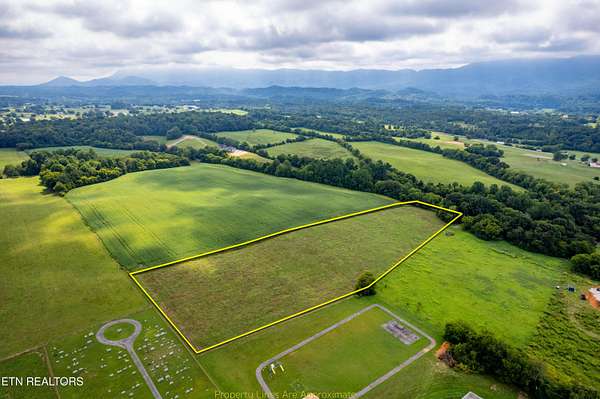 7.42 Acres of Land for Sale in Seymour, Tennessee
