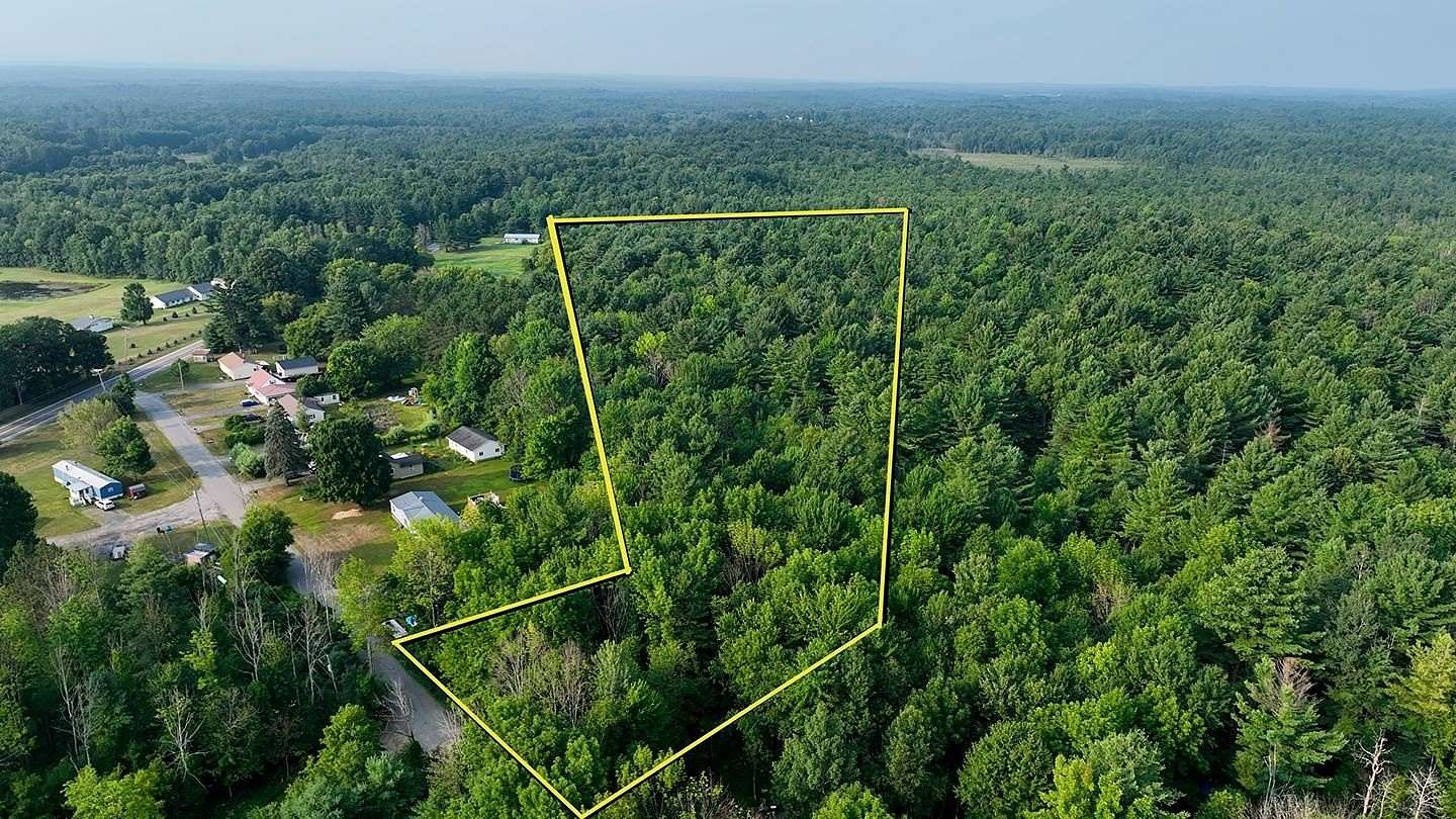 13.8 Acres of Recreational Land for Sale in Winthrop, New York