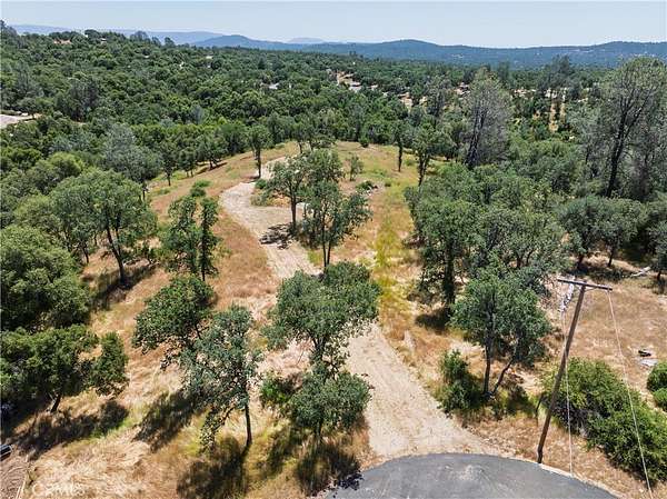 3.87 Acres of Residential Land for Sale in Coarsegold, California