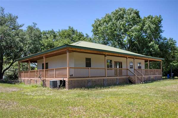 3.58 Acres of Residential Land with Home for Sale in Clermont, Florida