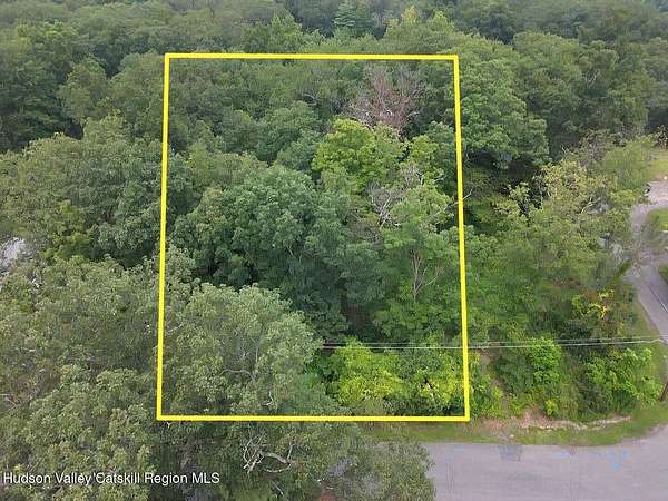 0.34 Acres of Land for Sale in Saugerties, New York