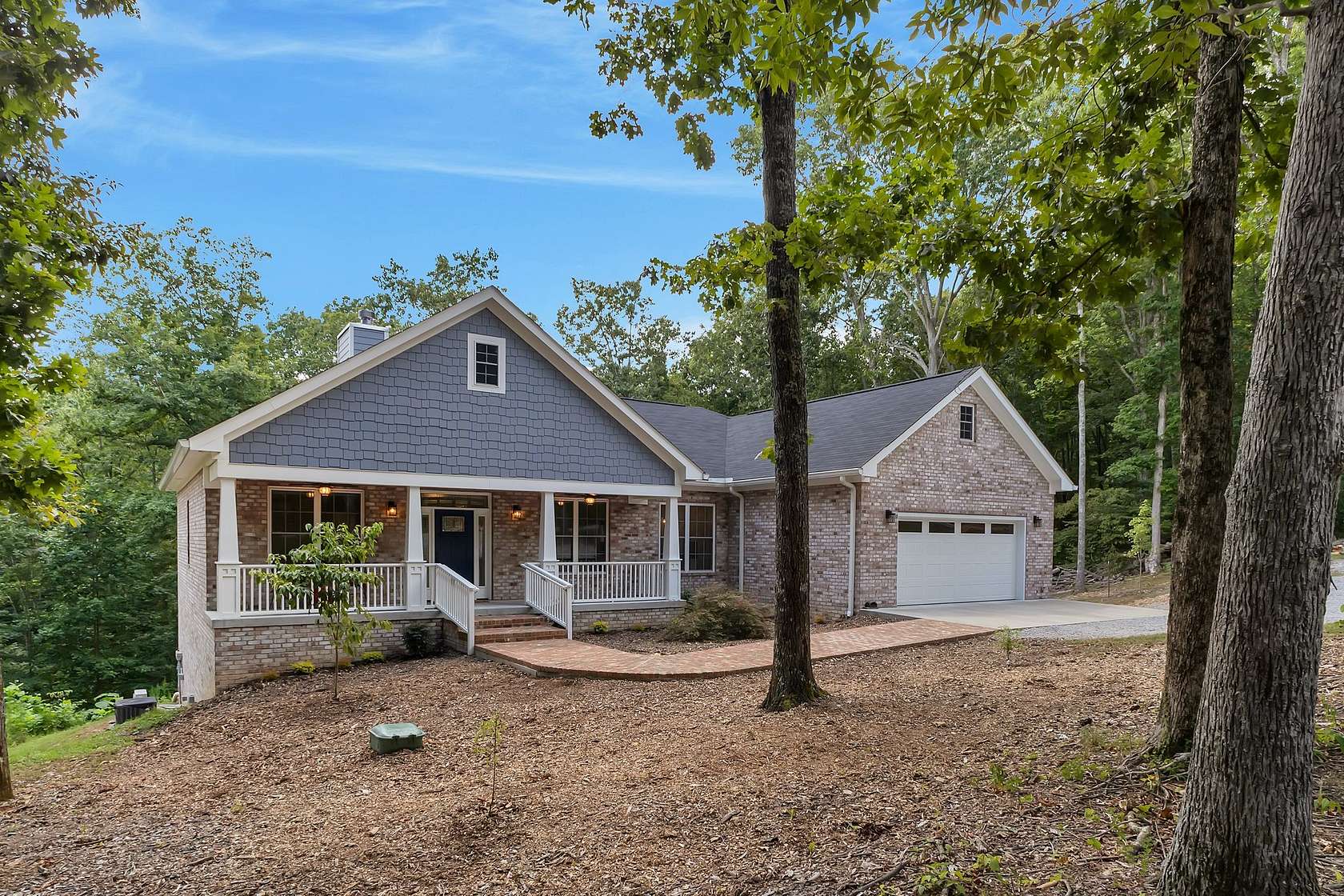 1.8 Acres of Residential Land with Home for Sale in Franklin, Tennessee