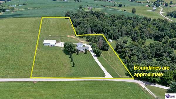 7 Acres of Residential Land with Home for Sale in Vine Grove, Kentucky