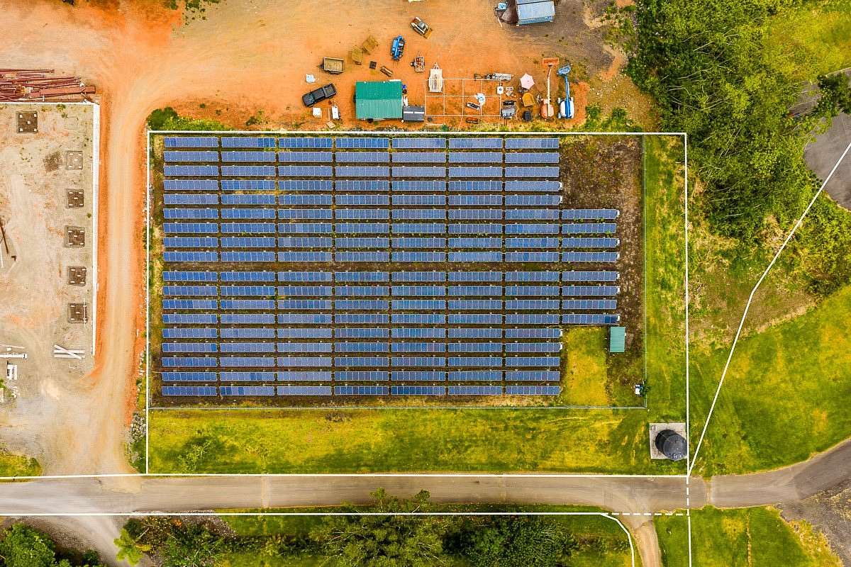7 Acres of Commercial Land for Sale in Keaau, Hawaii