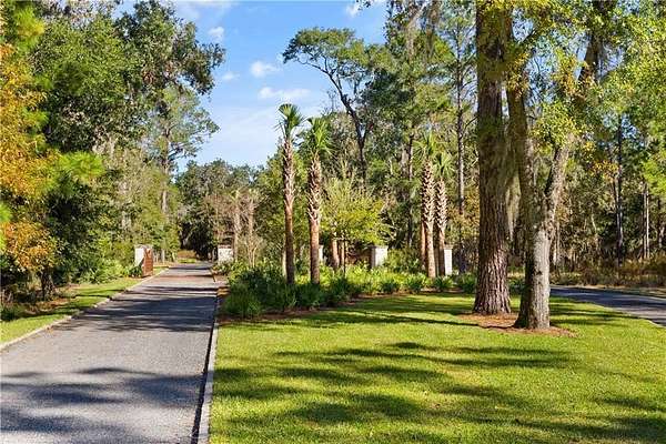 18.7 Acres of Land for Sale in Saint Simons Island, Georgia