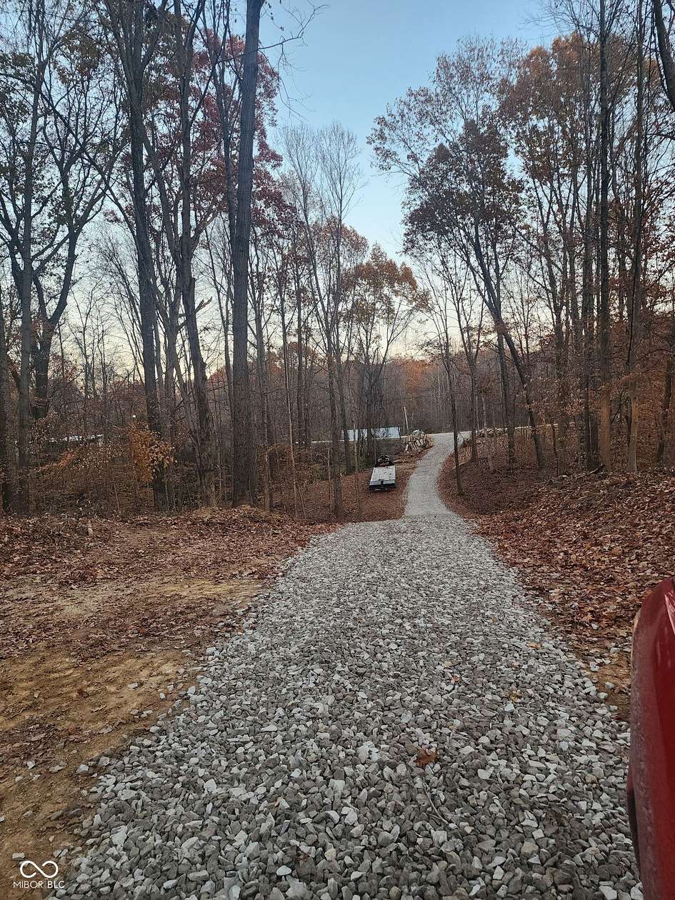 11 Acres of Land for Sale in Morgantown, Indiana