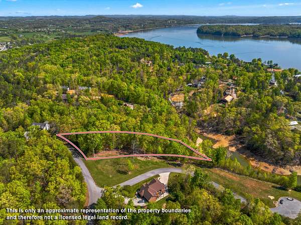 1 Acre of Residential Land for Sale in Dandridge, Tennessee