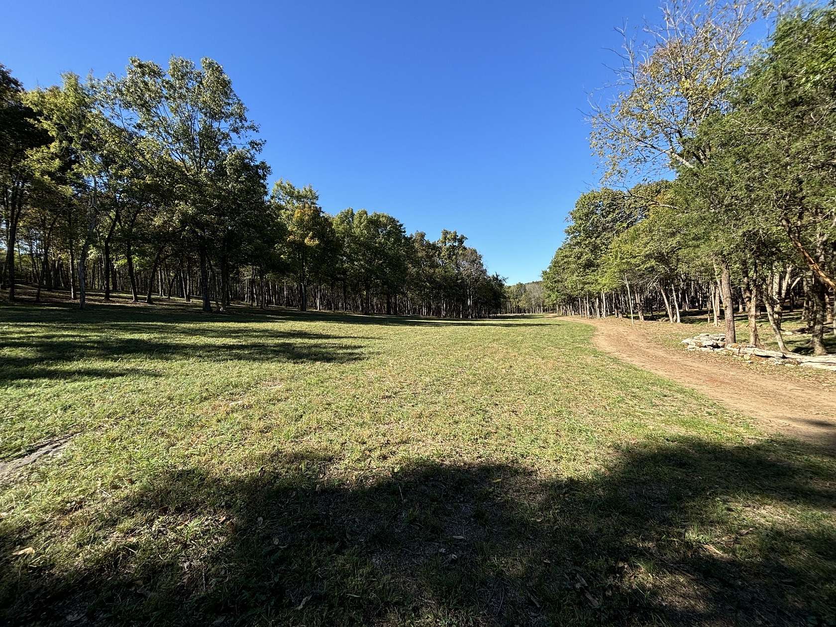 121 Acres of Land for Sale in Eagleville, Tennessee