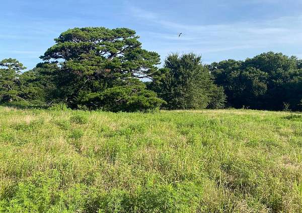 10 Acres of Land for Sale in Whitefield, Oklahoma