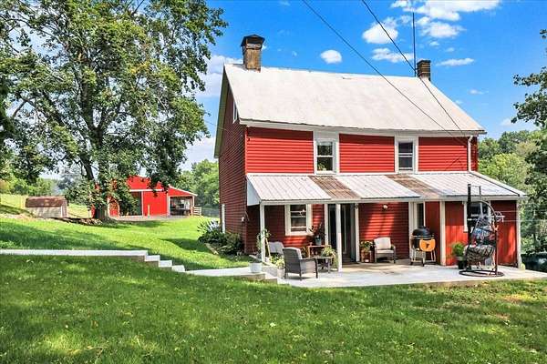 4 Acres of Residential Land with Home for Auction in Holtwood, Pennsylvania