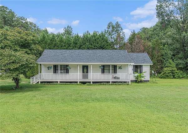 1.73 Acres of Residential Land with Home for Sale in McDonough, Georgia