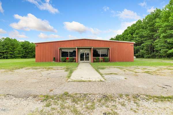 6.13 Acres of Improved Commercial Land for Sale in Roanoke Rapids, North Carolina
