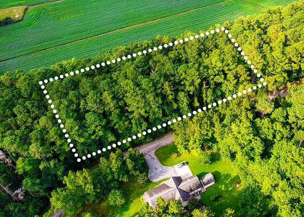 0.92 Acres of Residential Land for Sale in Oriental, North Carolina