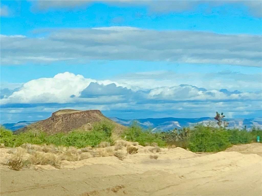 40 Acres of Recreational Land for Sale in Yucca, Arizona