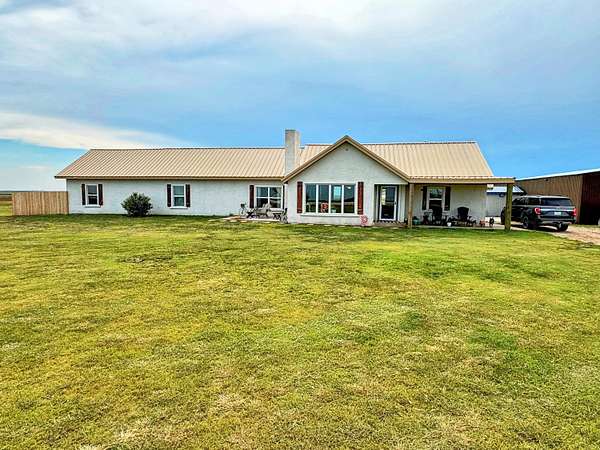 3 Acres of Residential Land with Home for Sale in Perryton, Texas