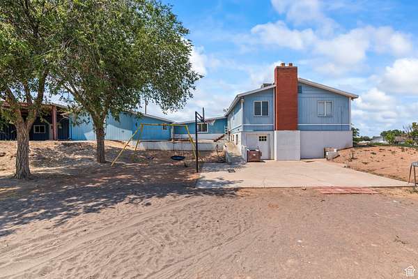 3.9 Acres of Residential Land with Home for Sale in Redmond, Utah