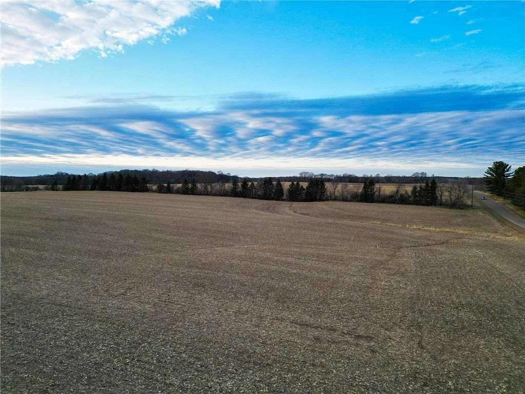 0.72 Acres of Residential Land for Sale in Eau Claire, Wisconsin