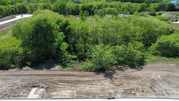 2.53 Acres of Residential Land for Sale in Polk City, Iowa