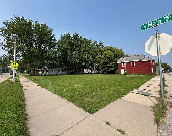 0.33 Acres of Commercial Land for Sale in Oshkosh, Wisconsin