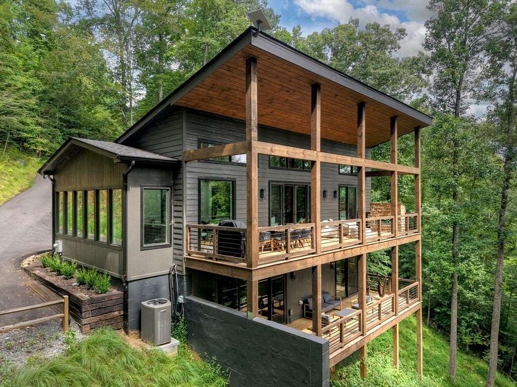 2 Acres of Land with Home for Sale in Blue Ridge, Georgia