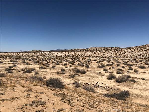 120 Acres of Land for Sale in Hinkley, California