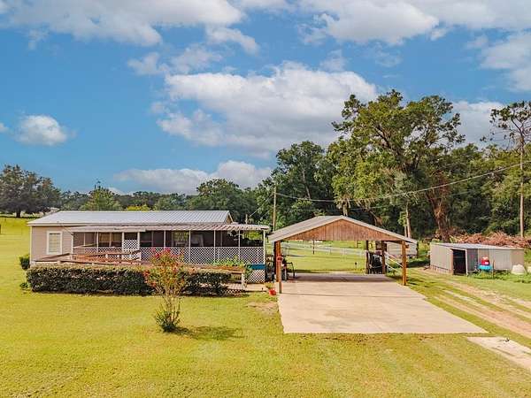 20 Acres of Land with Home for Sale in Bell, Florida