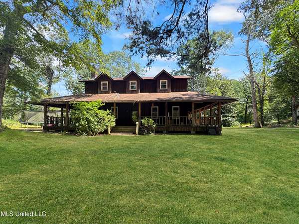 22 Acres of Recreational Land with Home for Sale in Magee, Mississippi