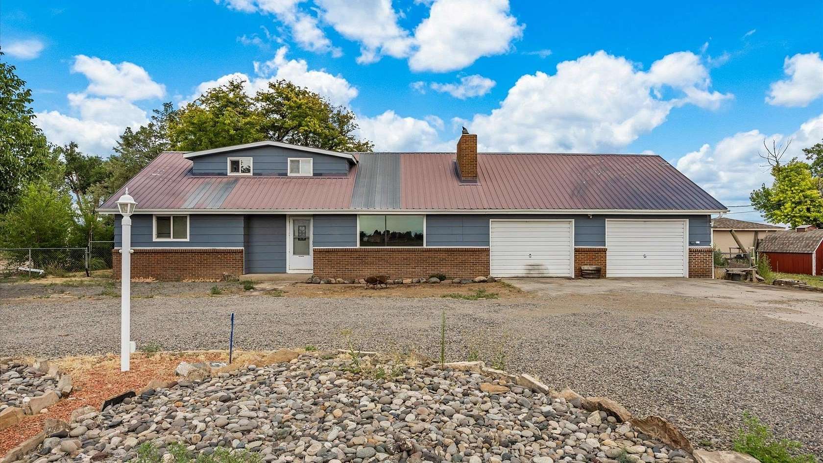 2 Acres of Residential Land with Home for Sale in Austin, Colorado