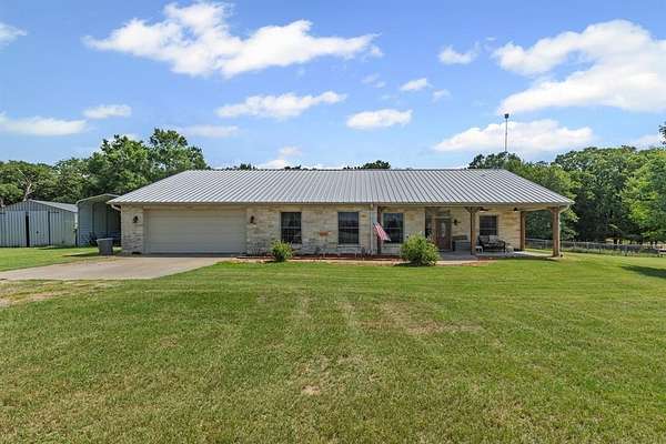 18.9 Acres of Land with Home for Sale in Point, Texas