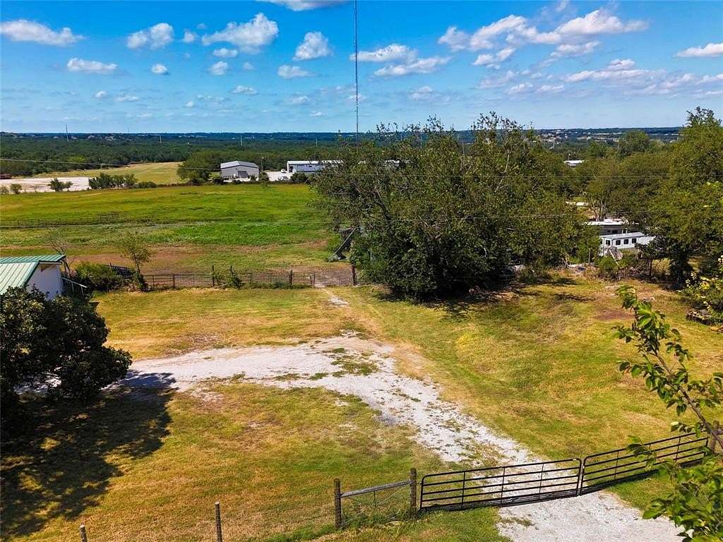 2 Acres of Mixed-Use Land for Sale in Weatherford, Texas