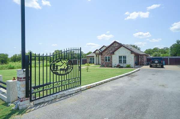 3.63 Acres of Land with Home for Sale in Waco, Texas