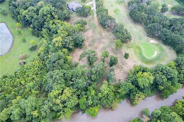 3.17 Acres of Residential Land for Sale in Independence, Kansas