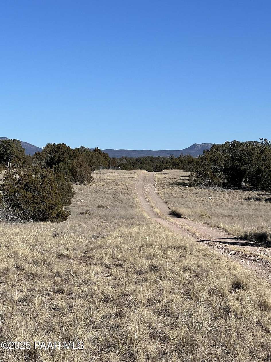 1.57 Acres of Residential Land for Sale in Seligman, Arizona