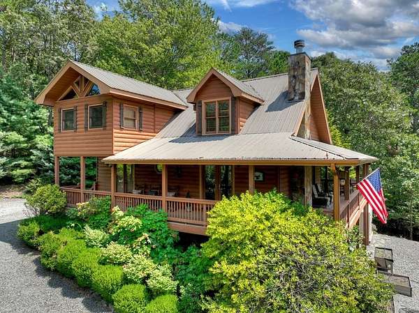 2.5 Acres of Residential Land with Home for Sale in Blue Ridge, Georgia